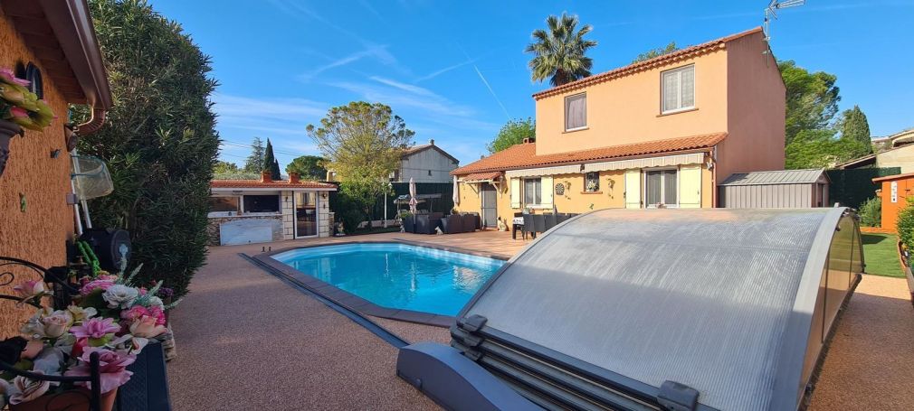 A louer MAISON  5 PIECES 125 M2  AUBAGNE