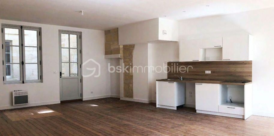 A louer APPARTEMENT T3 86 M2  BORDEAUX