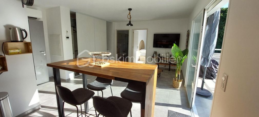A louer APPARTEMENT T2 43 M2 TERRASSE PIEDS DANS L'EAU CERVIONE