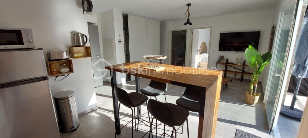 A louer APPARTEMENT T2 43 M2 TERRASSE PIEDS DANS L'EAU CERVIONE