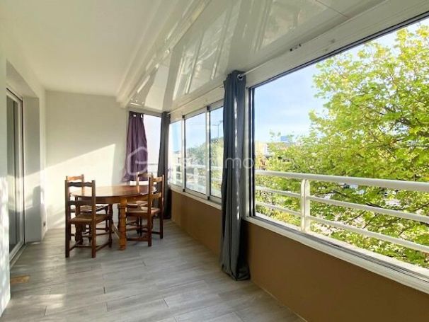 A louer APPARTEMENT T2 39 M2 TERRASSE BORD DE MER LA SEYNE SUR MER