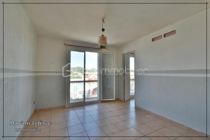 A louer APPARTEMENT T3 57 M2  BRIGNOLES