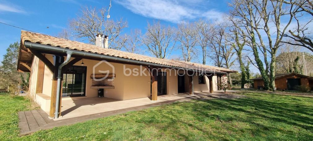 A louer MAISON  DE MAîTRE  SAINT MICHEL ESCALUS