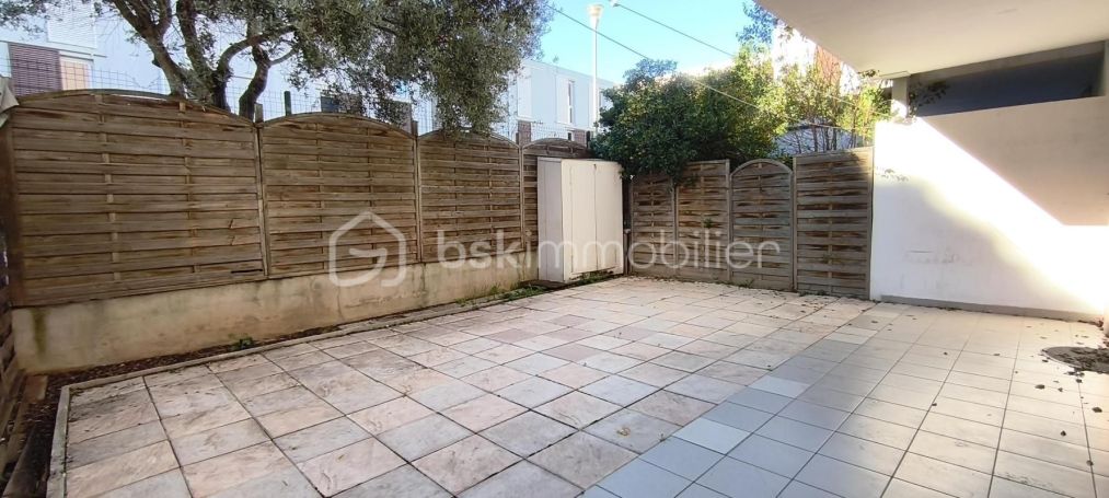 A louer APPARTEMENT T3 67 M2 BORD DE MER LA SEYNE SUR MER