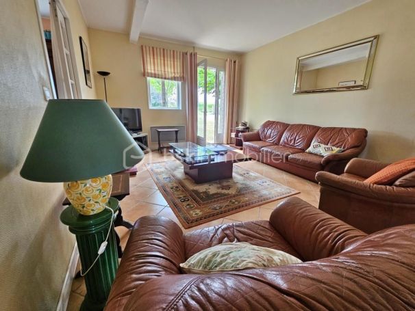 A louer MAISON  DE MAîTRE  SAINT GEIN