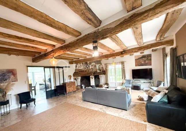 A louer MAISON  DE MAîTRE  MATHONVILLE