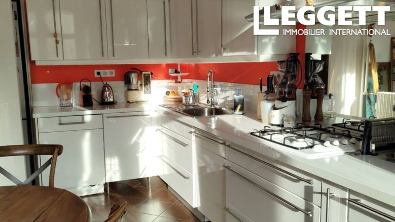 A louer APPARTEMENT T4 117 M2 BORD DE MER NICE