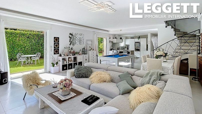 A louer MAISON  CONTEMPORAINE  VALBONNE