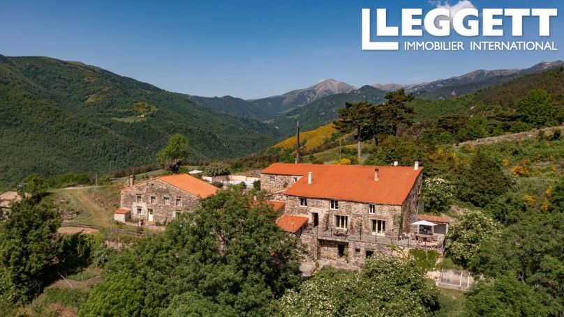 A vendre GîTE  PRATS DE MOLLO LA PRESTE