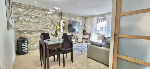 A louer APPARTEMENT T3 64 M2 TERRASSE BORD DE MER VALLAURIS