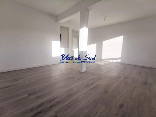 A louer APPARTEMENT T3 69 M2  PRADES