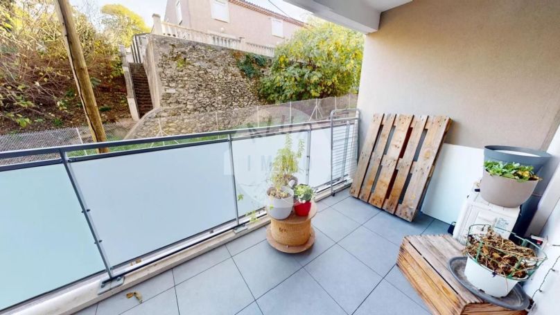 A louer APPARTEMENT T3 60 M2 TERRASSE  MARSEILLE 4EME