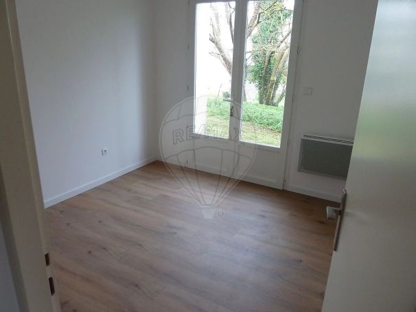 A louer APPARTEMENT T3 60 M2  SAINTES