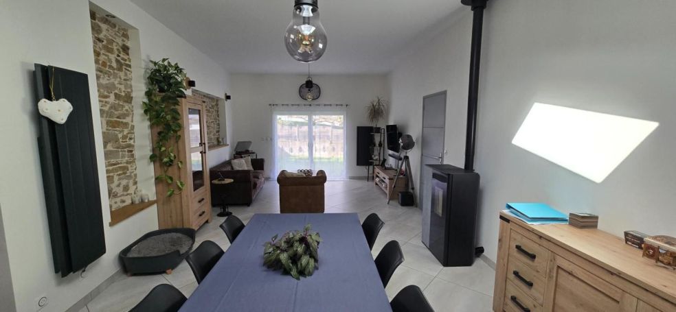 A louer MAISON  CONTEMPORAINE  CHAVAGNES EN PAILLERS