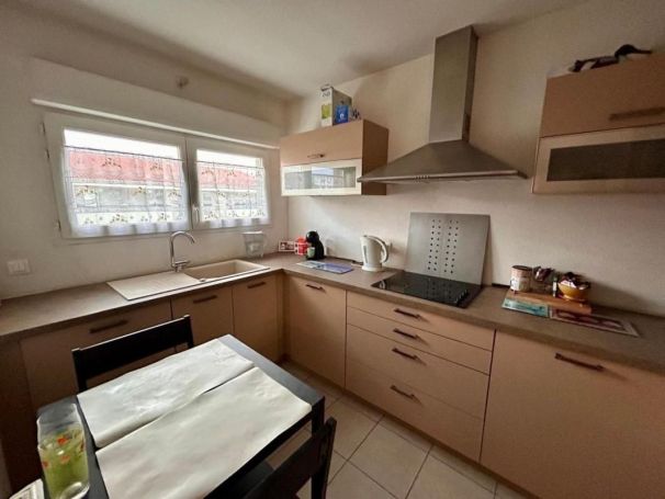 A louer APPARTEMENT T3 66 M2 BORD DE MER FREJUS