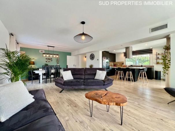 MAISON  CONTEMPORAINE  PERPIGNAN