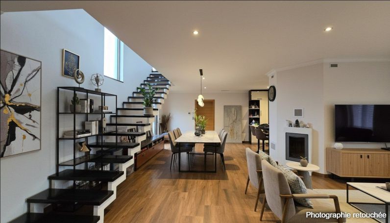 MAISON  CONTEMPORAINE BORD DE MER SAINT LAURENT DE LA SALANQUE