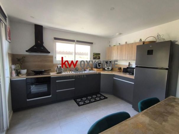 APPARTEMENT T3 78 M2 TERRASSE  TRESSERRE