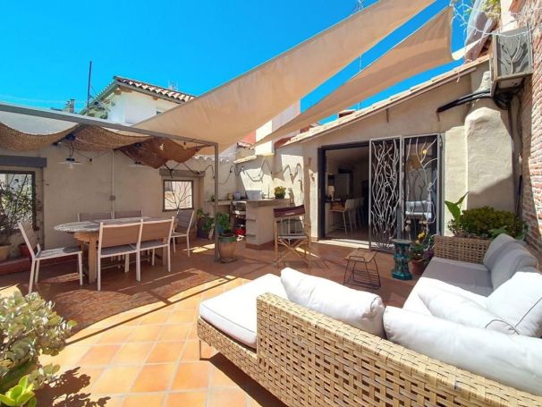 APPARTEMENT T5 122 M2 TERRASSE  PERPIGNAN