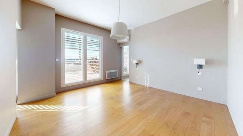 APPARTEMENT DE PRESTIGE T4 144 M2 TERRASSE  BEZIERS