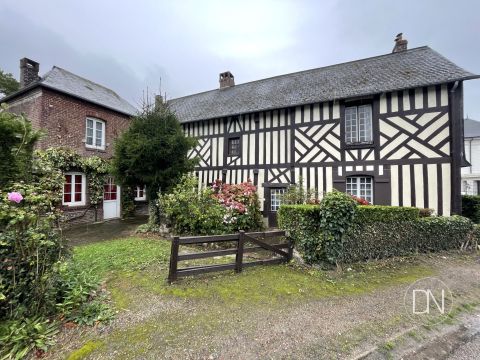 A vendre ANCIEN RELAIS DE POSTE A RENOVER PROCHE MER ET COMMERCES QUIBERVILLE