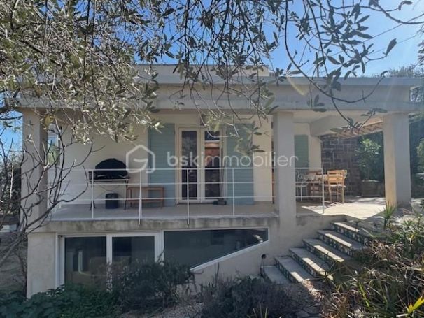 A louer MAISON  D'ARCHITECTE  TOURRETTES