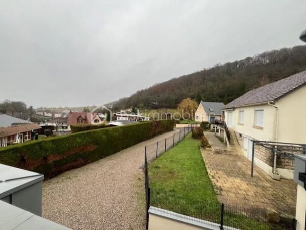 A louer MAISON  CONTEMPORAINE  AMFREVILLE LA MI VOIE