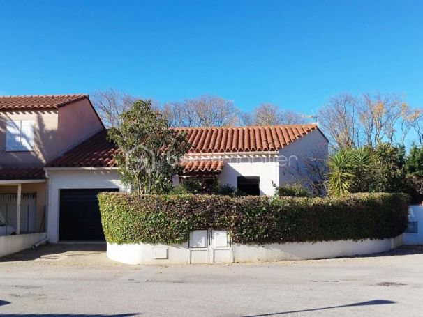 A louer MAISON  4 PIECES 91 M2 BORD DE MER ARGELES SUR MER