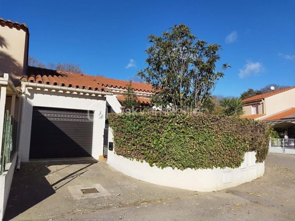 A louer MAISON  4 PIECES 91 M2 BORD DE MER ARGELES SUR MER