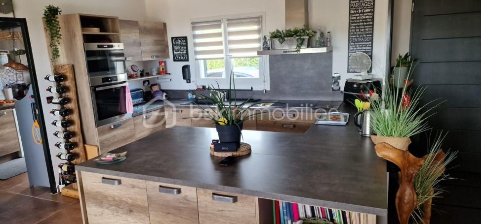 A louer MAISON  CONTEMPORAINE VUE MER VENTISERI