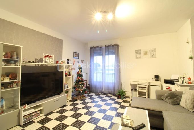 A louer APPARTEMENT T4 84 M2 BORD DE MER PARENTIS EN BORN