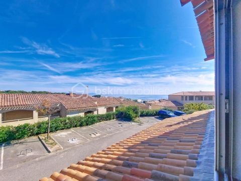 A louer STUDIO 30 M2 VUE MER SAUSSET LES PINS
