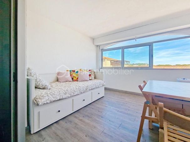 A louer STUDIO  30 M2 VUE MER SAUSSET LES PINS