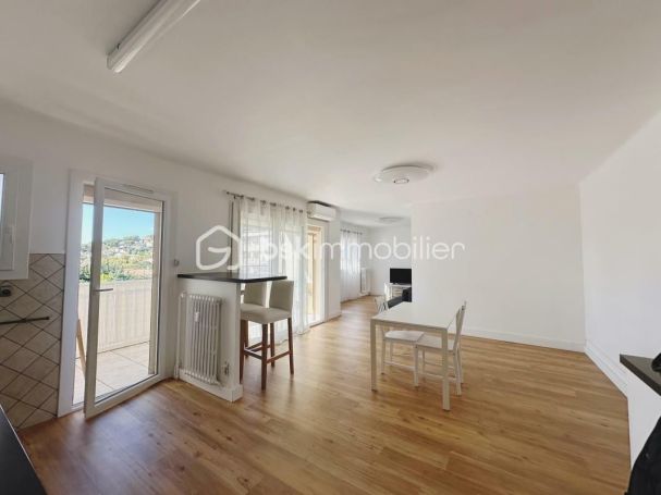 A louer APPARTEMENT NEUF T3 68 M2 TERRASSE  LA VALETTE DU VAR