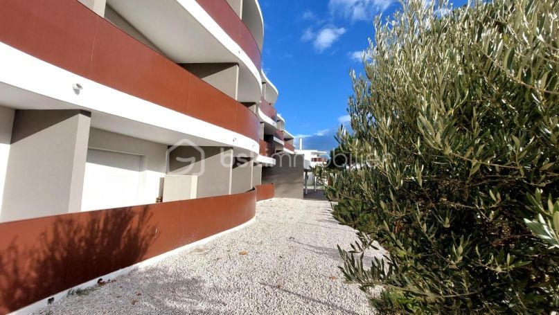 A louer APPARTEMENT T2 34 M2 TERRASSE BORD DE MER AGDE