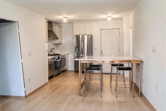 A louer APPARTEMENT T2 43 M2 BORD DE MER MIRAMAS