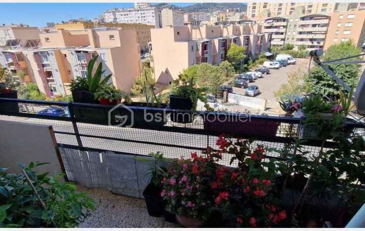 A louer APPARTEMENT T3 54 M2 BORD DE MER AJACCIO
