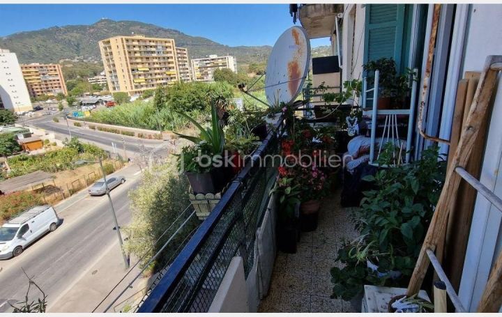 A louer APPARTEMENT T3 54 M2 BORD DE MER AJACCIO