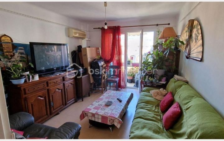 A louer APPARTEMENT T3 54 M2 BORD DE MER AJACCIO