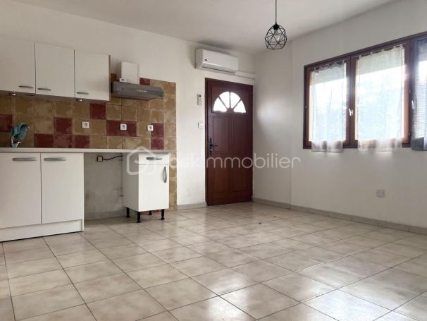 A louer APPARTEMENT T2 30 M2 BORD DE MER FRONTIGNAN