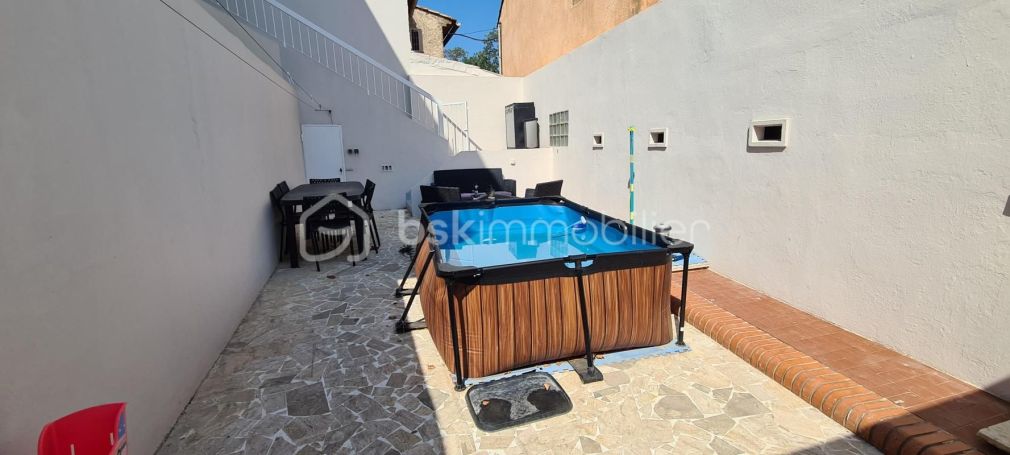 A louer APPARTEMENT T6 113 M2 TERRASSE BORD DE MER LA SEYNE SUR MER