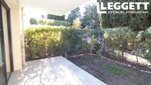 A louer APPARTEMENT T2 40 M2 TERRASSE BORD DE MER TOULON