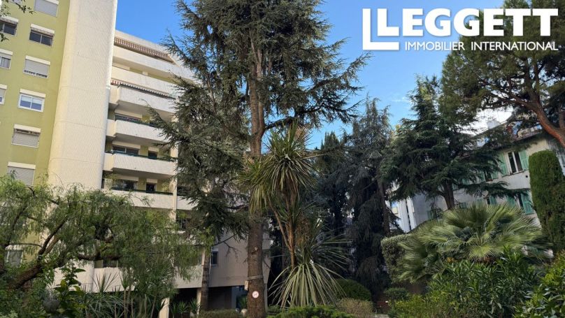 A louer APPARTEMENT T3 70 M2 TERRASSE BORD DE MER NICE