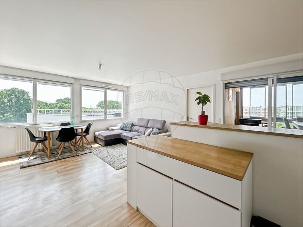 A louer APPARTEMENT T4 81 M2  NANTES