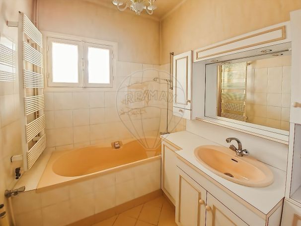 A louer APPARTEMENT T4 79 M2  NANTES