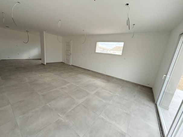 A vendre MAISON  4 PIECES 120 M2  PEPIEUX