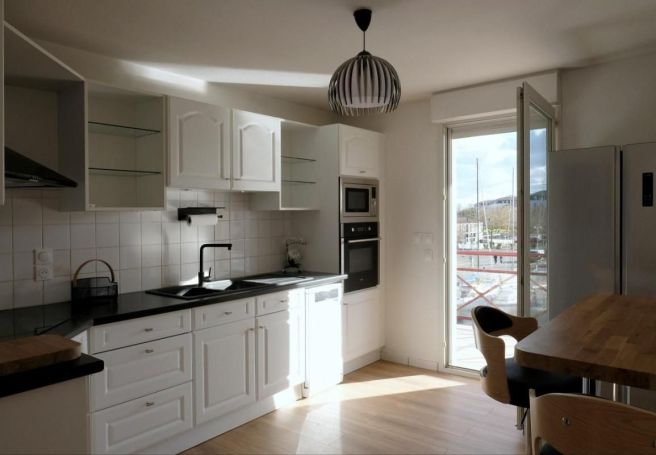A louer APPARTEMENT DE PRESTIGE T4 135 M2 TERRASSE  ROCHEFORT