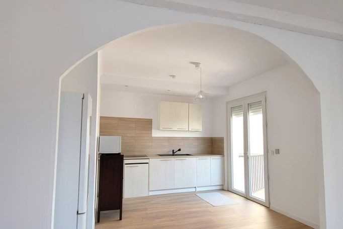 APPARTEMENT T3 66 M2  SAINT ESTEVE