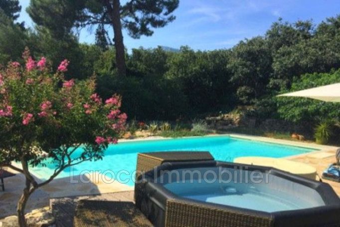 A louer LOFT 6 PIECES 311 M2 SOREDE