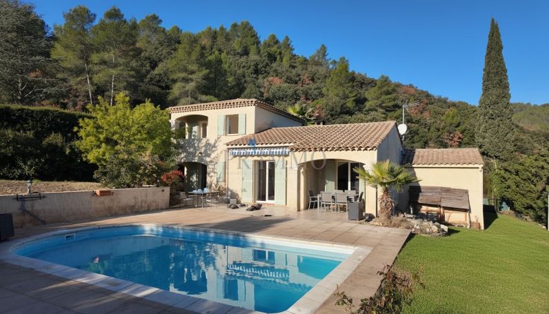 A vendre MAISON  6 PIECES 126 M2  TARADEAU